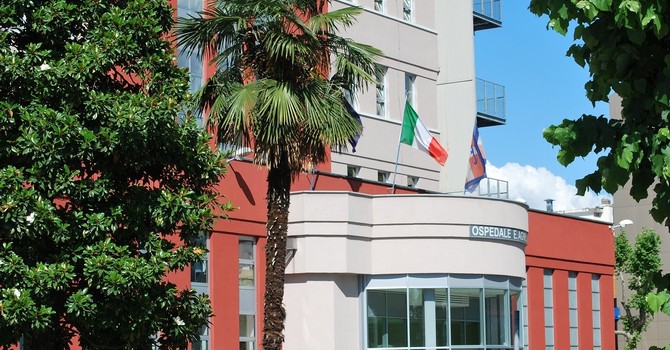 Esce dal turno in ospedale e non trova più l’auto