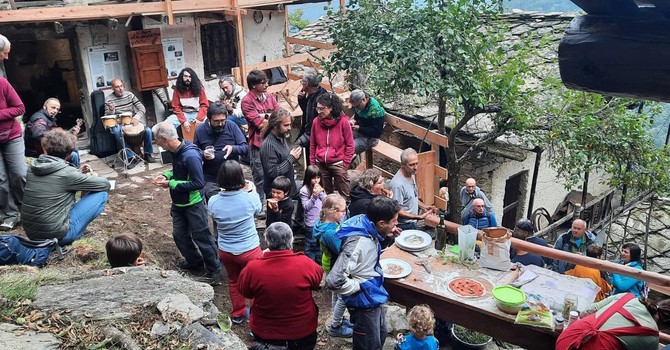 Festa a Poumarat: si guarda alla possibilità di restauro e riuso adattivo