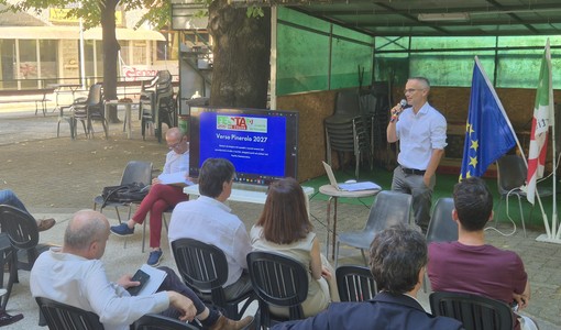 Sanità, lavoro e trasporti: le priorità del popolo del Pd Sanità, lavoro e trasporti: le priorità del popolo del Pd