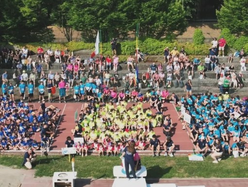 Le campionesse premiano i campioni delle Abbadiadi