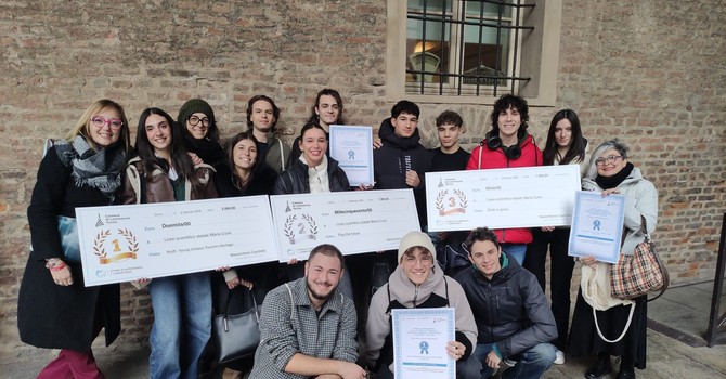 I ragazzi e gli insegnanti del Curie