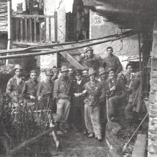 Inverno 1944-1945: uomini della banda di Francesco Dema e Fiore Toye a Perosa Argentina