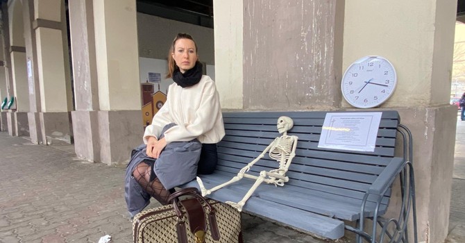 Giulia Proietti sulla ‘Panchina dell’attesa’