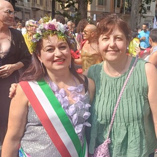 Da sinistra, Lia Bianco e Silvia Lorenzino al Pride di Torino