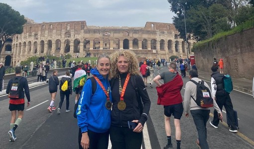 Da sinistra, Bertalot e Severini con il Colosseo sullo sfondo