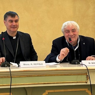 Festa della Sindone 2025, l’Arcivescovo Repole: “L’ostensione sarà solo per i giovani”