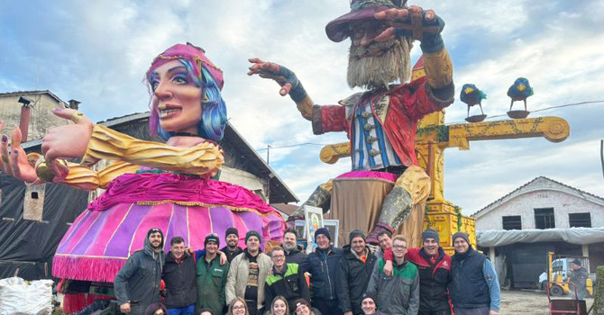 I costruttori del carro di Scalenghe