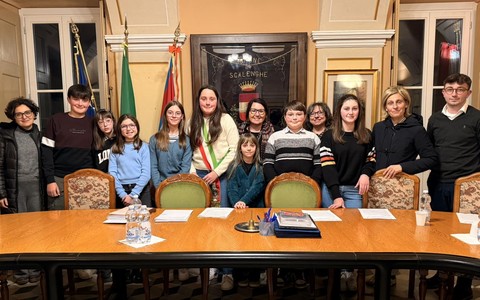 Anna Toscano è la nuova sindaca del Consiglio Comunale delle Ragazze e dei Ragazzi di Scalenghe