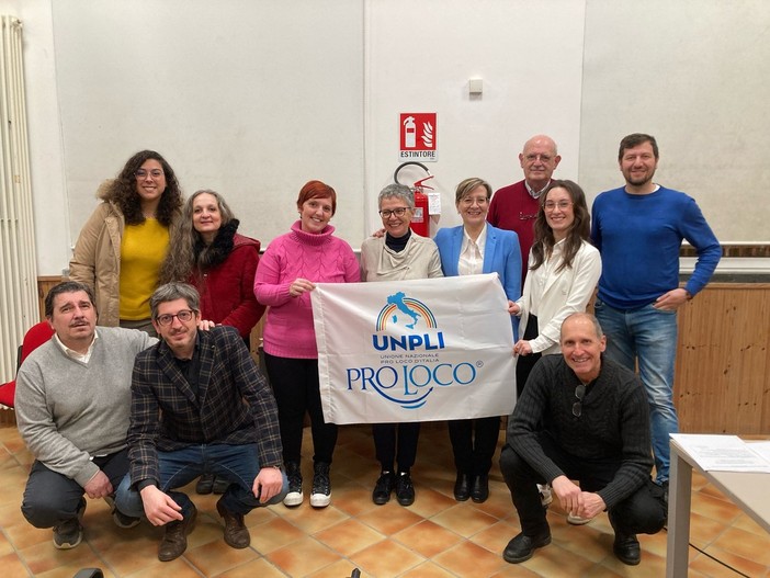 Il direttivo della Pro loco dopo la fondazione, nel febbraio 2024