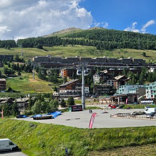 Sestriere, l’estate accelera: eventi e caldo spingono il turismo