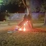 Dalle urla alle fiamme: notte di fuoco al parco delle betulle di Torre Pellice Dalle urla alle fiamme: notte di fuoco al parco delle betulle di Torre Pellice