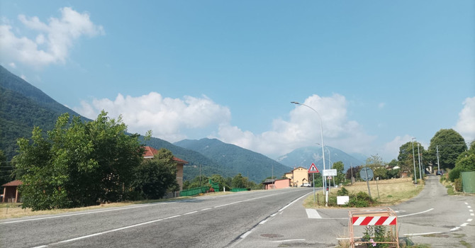 Un tratto dove le auto procedono a forte velocità