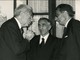 Da sinistra Francesco Cossiga in visita al Museo Valdese di Torre Pellice nel 1989, Giorgio Tourn e Diego Novelli (foto Fondazione Centro culturale valdese)