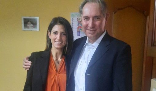 Fabrizio Schiavo con Virginia Raggi