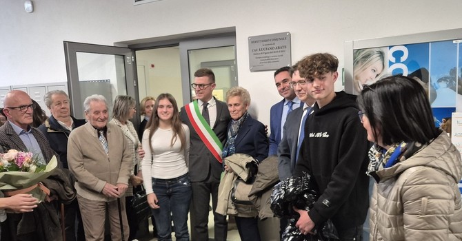 La targa dopo lo svelamento