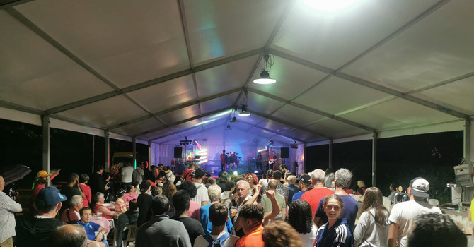 Fuochi cancellati, la festa no: Villar Perosa riparte con musica e spettacoli