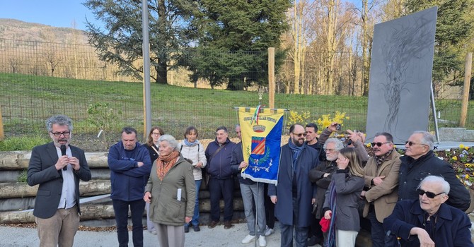 La cerimonia con Margherita Agnelli La cerimonia con Margherita Agnelli