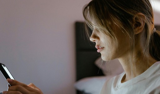 Dal cyberstalking al doxxxing, None guida alla scoperta della violenza ‘on-life’ Dal cyberstalking al doxxxing, None guida alla scoperta della violenza ‘on-life’