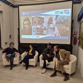 Jonathan De Jong, secondo da destra, alla presentazione di stamattina a Villar Perosa