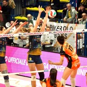 Decortes contro il muro di Davyskiba e Dodson (foto di Christian Bosio)