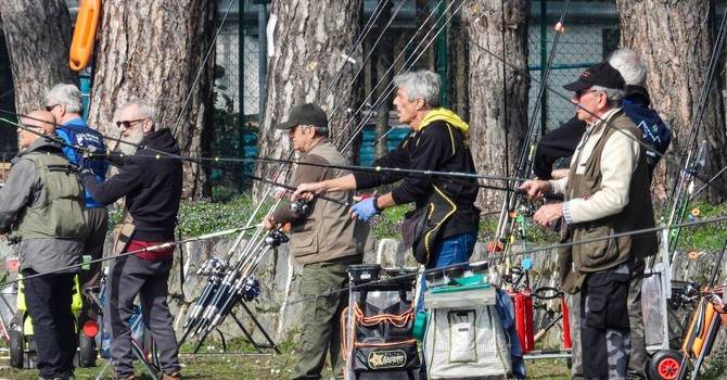 Ritornano i pescatori al Lago di Villar Perosa