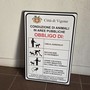 Uno dei nuovi cartelli Uno dei nuovi cartelli