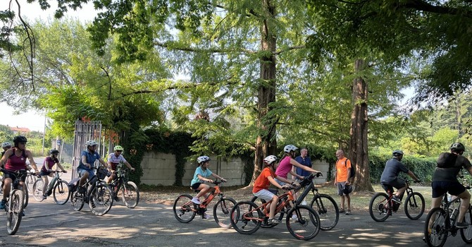 I Welcome Tour riportano serpentoni di biciclette sulla Strada delle Mele