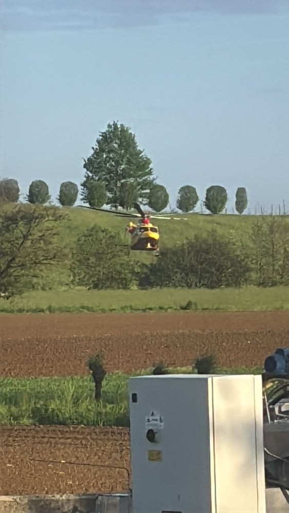 Incidente tra auto e moto a Bricherasio: grave un 23enne Incidente tra auto e moto a Bricherasio: grave un 23enne