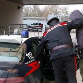 foto d'archivio e carabinieri cuneo