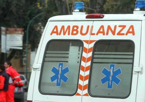Precipita con il paracadute a Cumiana: morto un 43enne Precipita con il paracadute a Cumiana: morto un 43enne