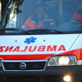 Donna muore per un malore in centro a Pinerolo Donna muore per un malore in centro a Pinerolo