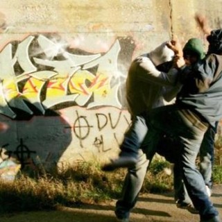 Baby gang a Nichelino: in tre circondano un coetaneo per rubargli lo smartphone (foto di archivio)