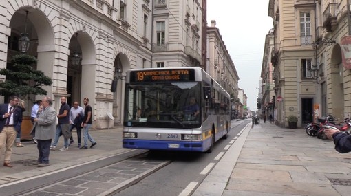 bus della linea 19 a Torino