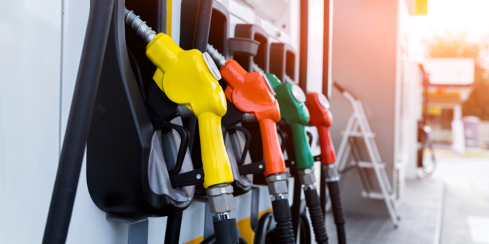 Benzina alle stelle, Cna Piemonte: "Piccole e micro imprese in grande difficoltà" Benzina alle stelle, Cna Piemonte: "Piccole e micro imprese in grande difficoltà"