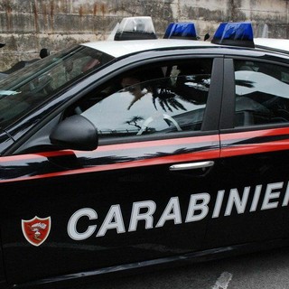 Discussione tra autista e un passeggero: intervengono i carabinieri