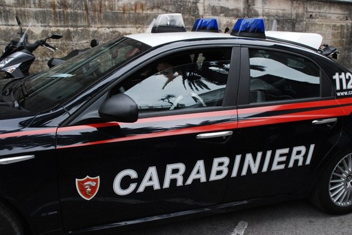 Aveva 2,3 chili di droga in casa: arrestato a Villafranca Piemonte