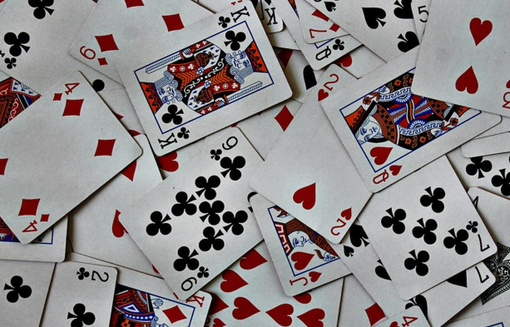 Il fascino intramontabile delle tradizioni nell’era digitale