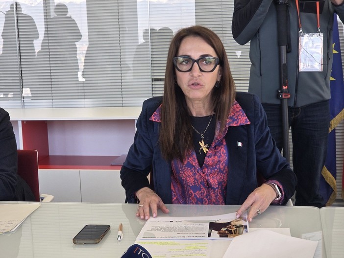 Elena Chorino si dimette da assessore della giunta regionale