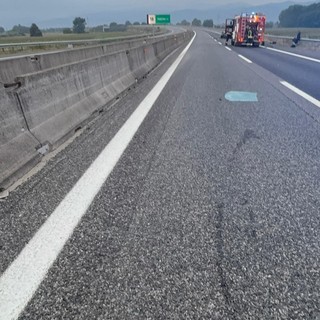 Incidente mortale lungo la Torino-Pinerolo: un morto carbonizzato