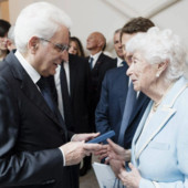 Il presidente Mattarella con Maria Sole Agnelli Il presidente Mattarella con Maria Sole Agnelli