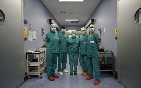Foto d'archivio di medici e infermieri