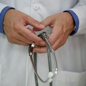 Carmagnola, cinque persone in ospedale per un'intossicazione alimentare