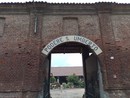 Rinasce un pezzo di Stupinigi: inaugurata la tettoia del podere di S.Umberto Rinasce un pezzo di Stupinigi: inaugurata la tettoia del podere di S.Umberto
