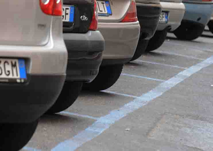 Come risparmiare sui parcheggi in aeroporto (e non solo)