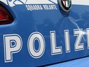 Ruba telefono e occhiali dal sole da un'auto a Nichelino: in manette un quarantenne Ruba telefono e occhiali dal sole da un'auto a Nichelino: in manette un quarantenne