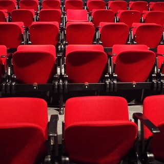 Donazione e rinascita al Teatro Incontro di Pinerolo con il racconto in musica di Casalis