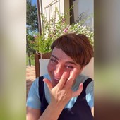 Benedetta Rossi in lacrime nel primo video dopo l'adozione: "Siamo nel pieno del turbine delle emozioni" Benedetta Rossi in lacrime nel primo video dopo l'adozione: "Siamo nel pieno del turbine delle emozioni"