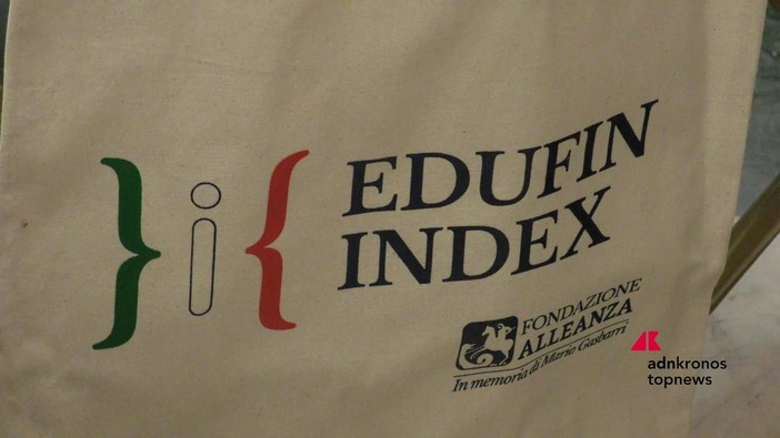 Edufin Index 2026: educazione finanziaria ancora bassa, la sufficienza solo a 4 italiani su 10 Edufin Index 2026: educazione finanziaria ancora bassa, la sufficienza solo a 4 italiani su 10