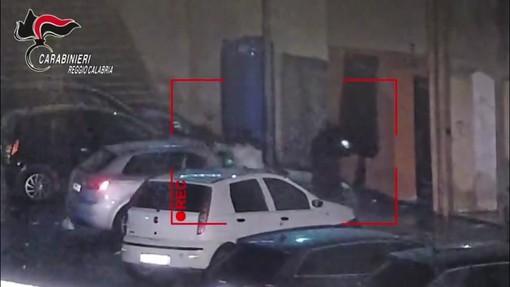 Reggio Calabria, cento colpi di pistola e fucile esplosi a capodanno: scattano arresti e divieti di dimora Reggio Calabria, cento colpi di pistola e fucile esplosi a capodanno: scattano arresti e divieti di dimora