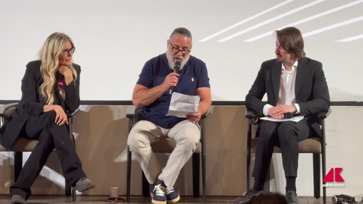 Russell Crowe cita Ultimo nel discorso per il premio alla Carriera al Taormina Film Festival Russell Crowe cita Ultimo nel discorso per il premio alla Carriera al Taormina Film Festival